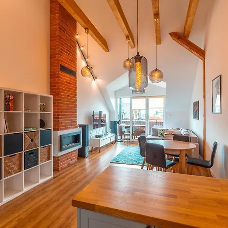 Modlnica Wierzbowa Cosy Апартаменты *